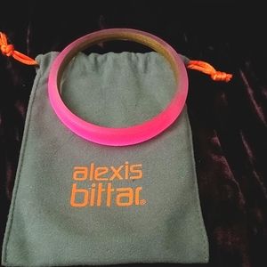 Alexis Bittar ⭐️Like New ⭐️ Bright PINK Wide-tapered Bangle in Excellent Conditi